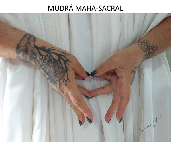 Mudra Sacral Posição 1